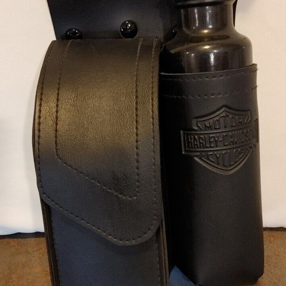 NEW Genuine Harley Davidson Leather Bottle Pouch and Zippered Storage